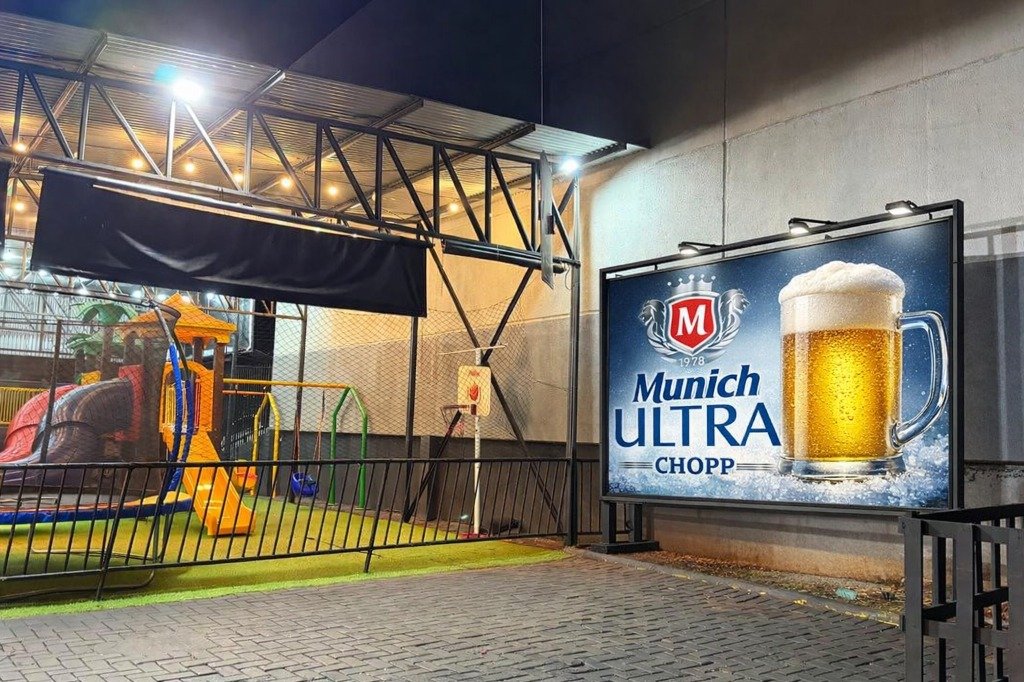 Painel LED SUA MARCA - Visão 3